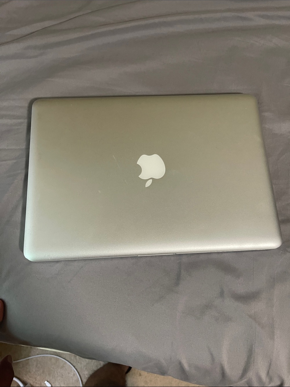 Apple MacBook Pro - Silver Aluminum Finish